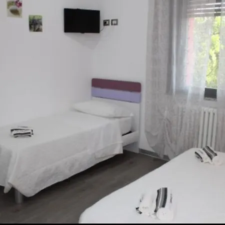 Dolce Lovely Bed & Breakfast 4*